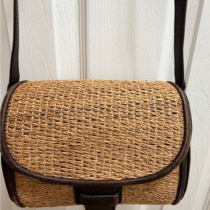 Club Monaco Crossbody Saddle straw bag leather trim magnetic closure